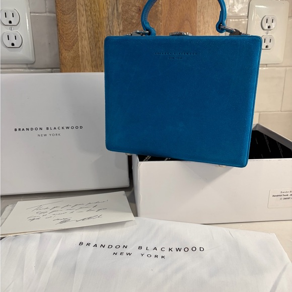 👜💙 Brandon Blackwood Suede Aqua Blue Kendrick Trunk NWT - Picture 3 of 12